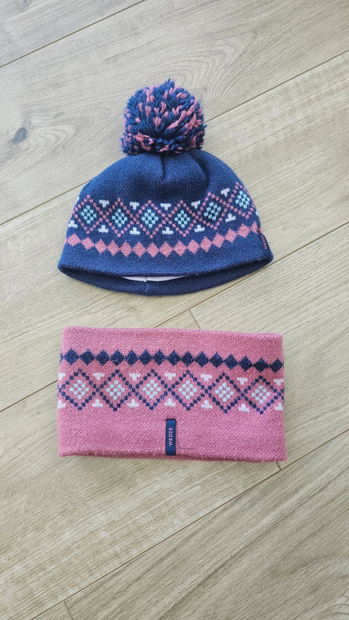 Lot hiver ❄️ bonnet + tour de cou 